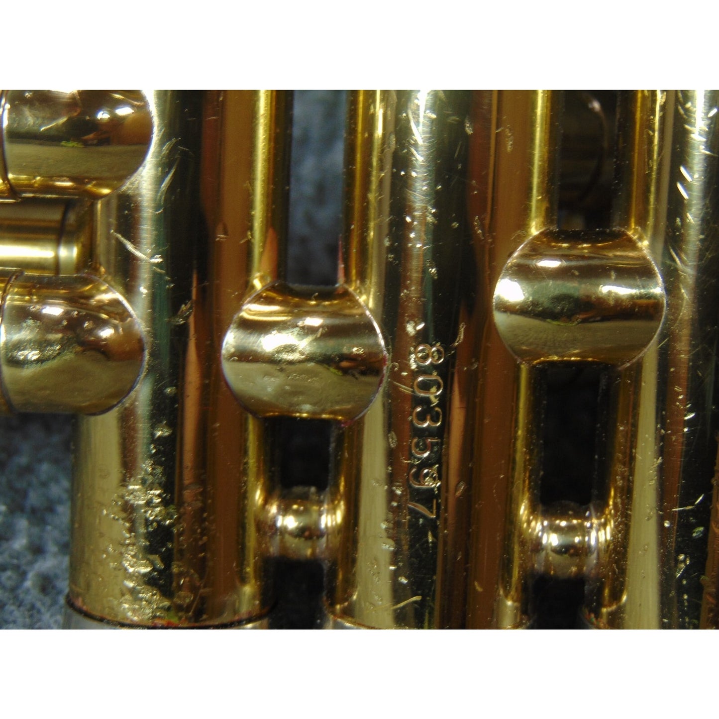 Holton Beginner Student Trumpet Ready to Play Case, Mouthpiece & Care Kit