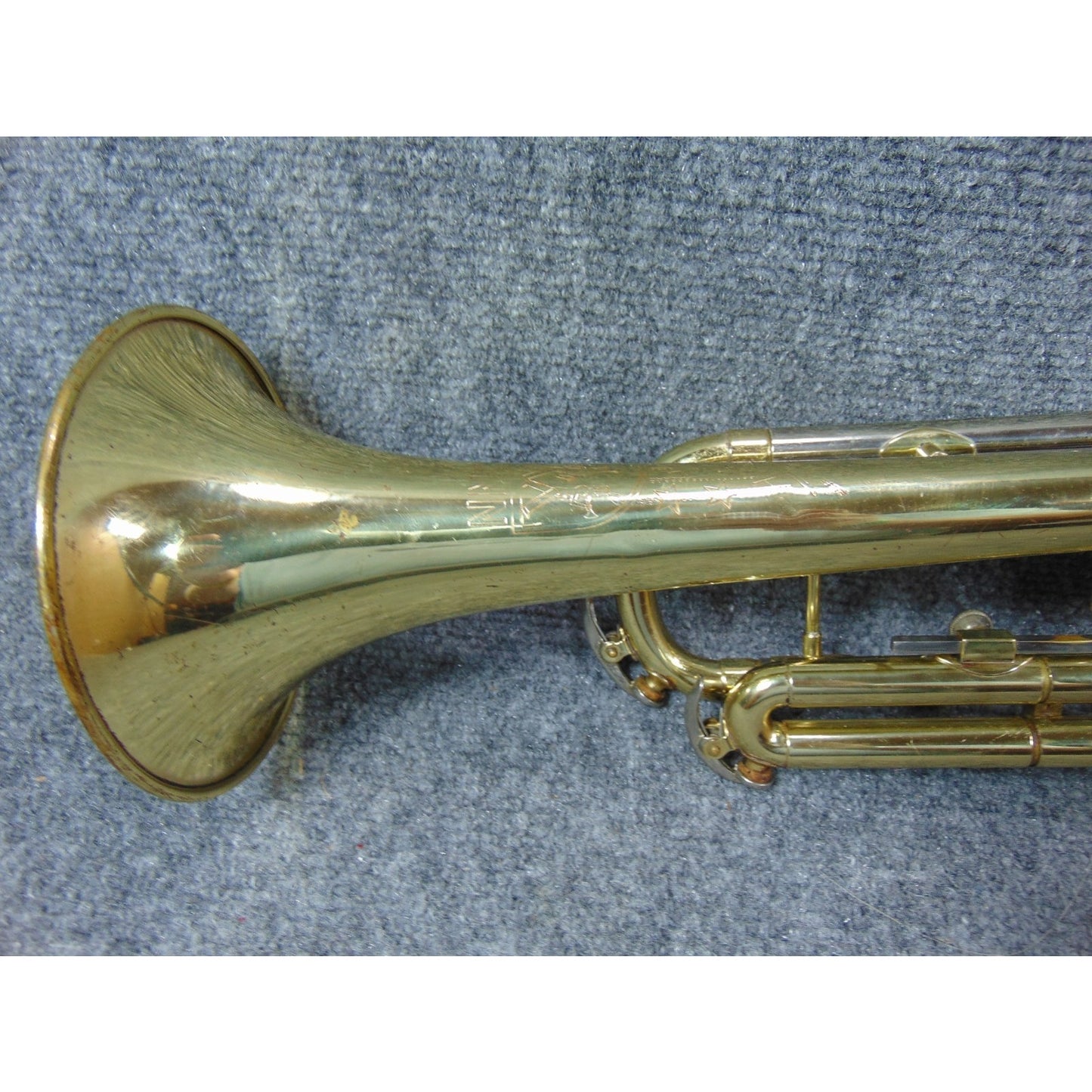 Conn Director Bb Trumpet READY TO PLAY Beginner Student Mouthpiece Care Kit