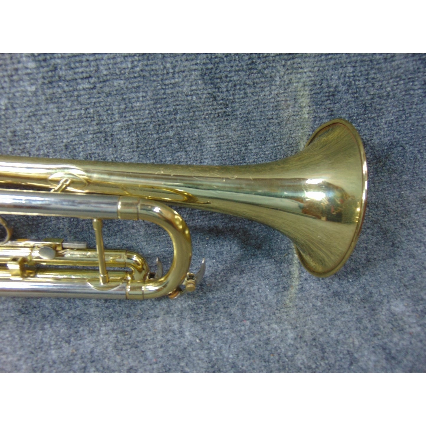Conn Director Bb Trumpet READY TO PLAY Beginner Student Mouthpiece Care Kit