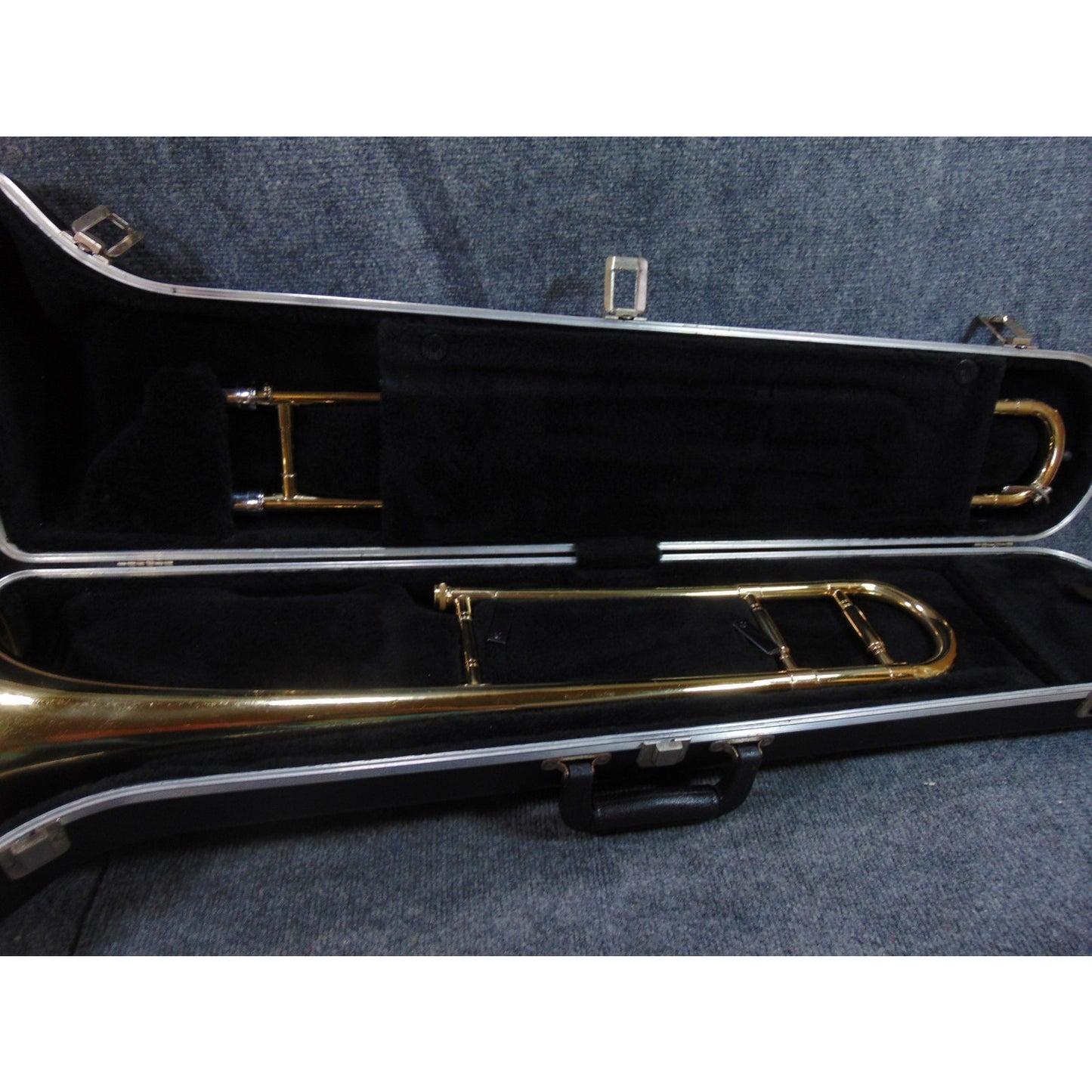 Holton Trombone READY TO PLAY TB602 Mouthpiece Case Care Kit Student Band