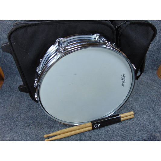 Conn Snare Drum READY TO PLAY Beginning Band Student Case Sticks Stand